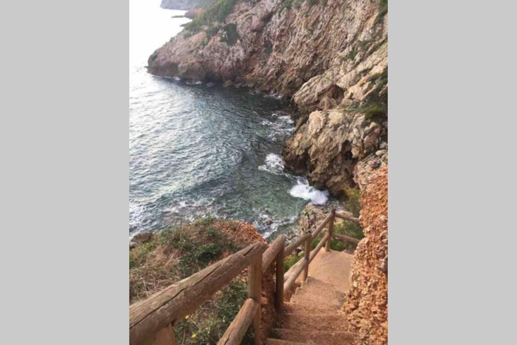 Estudio En Denia Con Piscina Y Wifi Privada, A 100 M Del Mar Ngoại thất bức ảnh